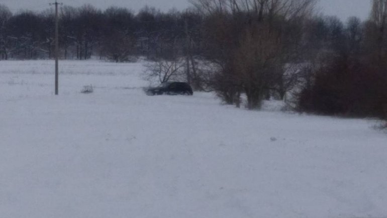 Car rushing to a pregnant woman from Şoldăneşti  got stuck in snow