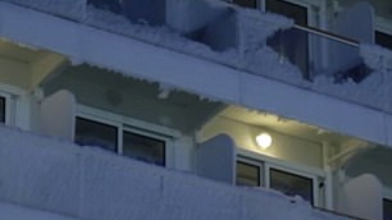 Horror moments for passengers of cruise ship that sailed into 'Bomb Cyclone': People were vomiting all over the boat