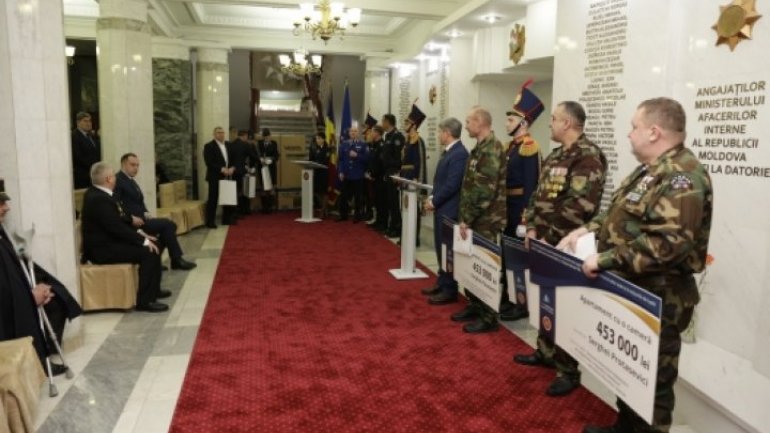 Three war veterans received one-room apartment in Chisinau (Photo)