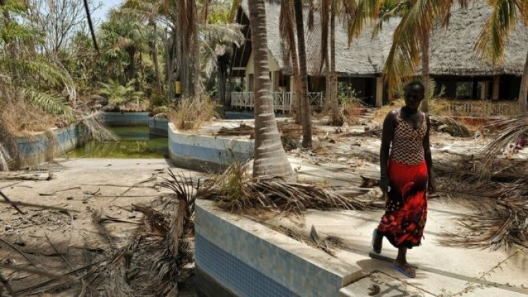 13 teenagers shot, or decapitated in an attack in Casamance