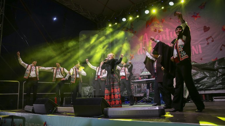 Over 10 000 people from all over Moldova gathered to attend last night's concert in Nisporeni