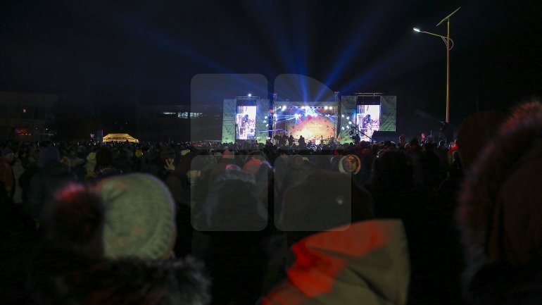 Over 10 000 people from all over Moldova gathered to attend last night's concert in Nisporeni