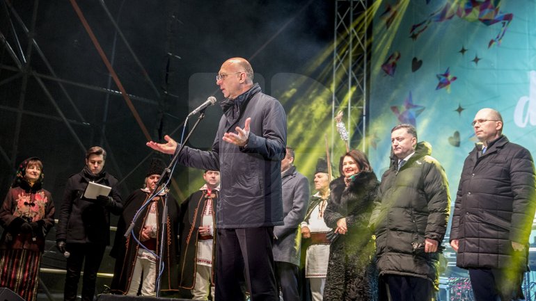 Over 10 000 people from all over Moldova gathered to attend last night's concert in Nisporeni