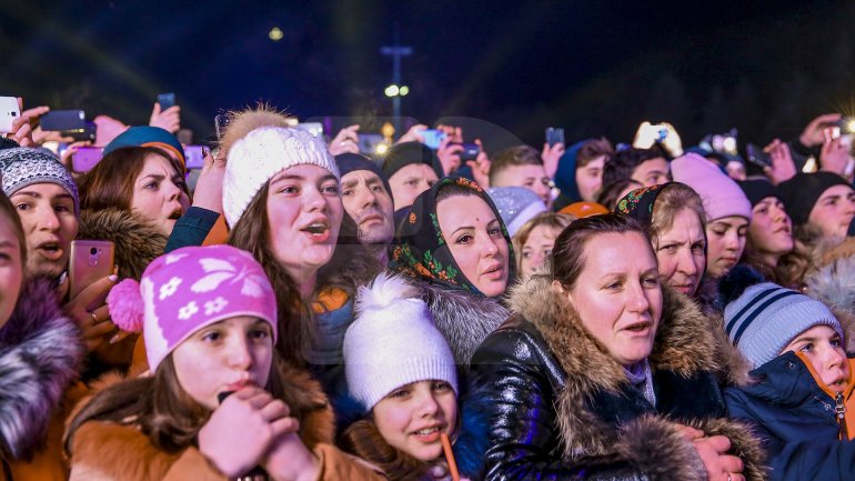 Over 10 000 people from all over Moldova gathered to attend last night's concert in Nisporeni