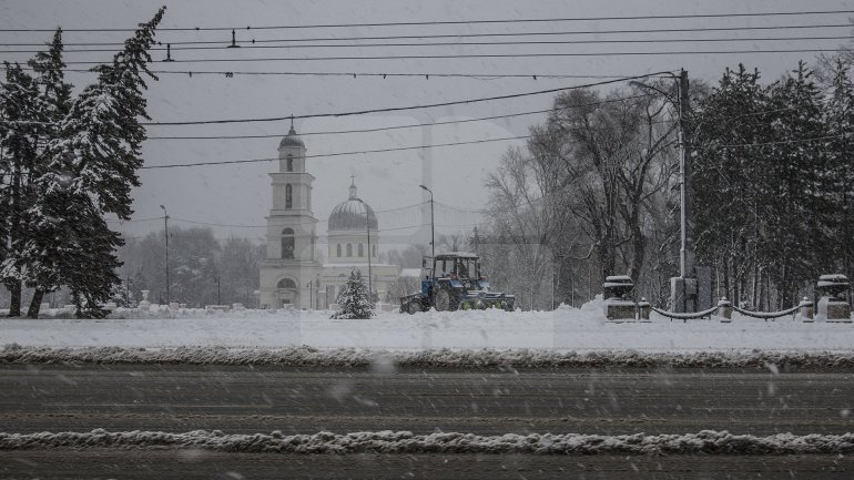 Snow fell in Moldova. Beauty of Chisinau during winter (PHOTOREPORT)