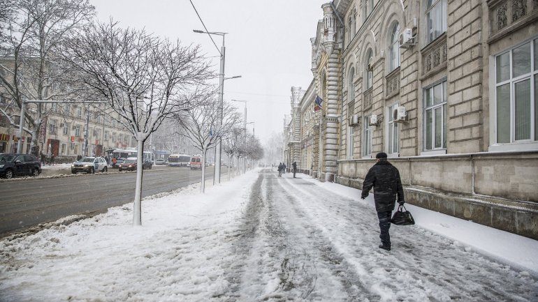 Snow fell in Moldova. Beauty of Chisinau during winter (PHOTOREPORT)