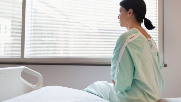 Terrifying! Woman left to abort by herself in bathroom of Mother and Child Institute