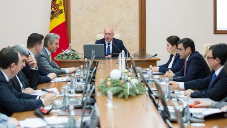 New Government members attended first official meeting 