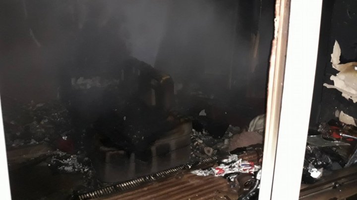 Apartment from Râșcani sector burned to ashes by morning fire