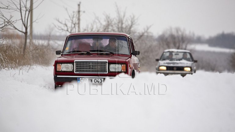 Bălți buried under snow. People displeased by City Hall's attitude