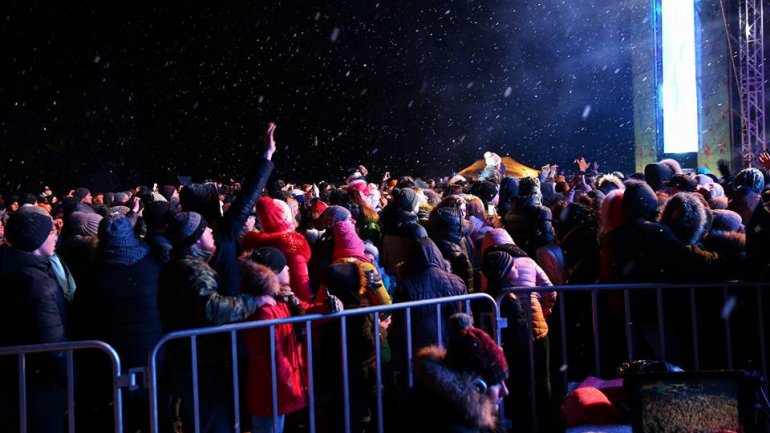 Over 10 000 people from all over Moldova gathered to attend last night's concert in Nisporeni