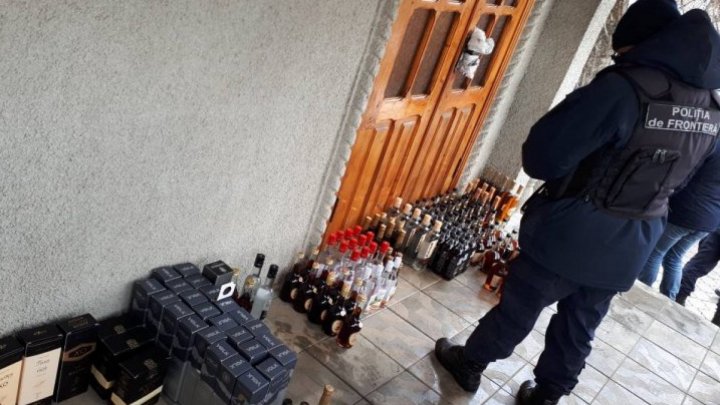 Searches in Soroca. Border guard managed to find and confiscate over 500 bottles of liquor