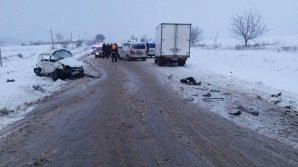 Reason of accident from Telenesti: The car didn't have winter tires