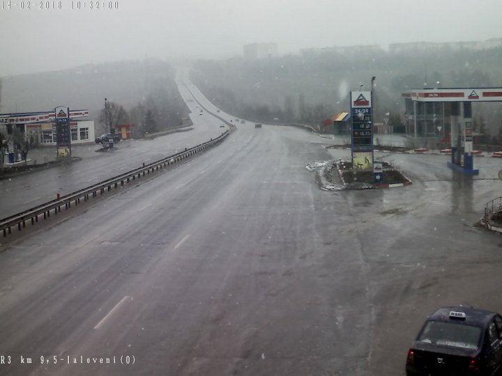 Yellow Warning for Snow. The state of national roads (Photo)