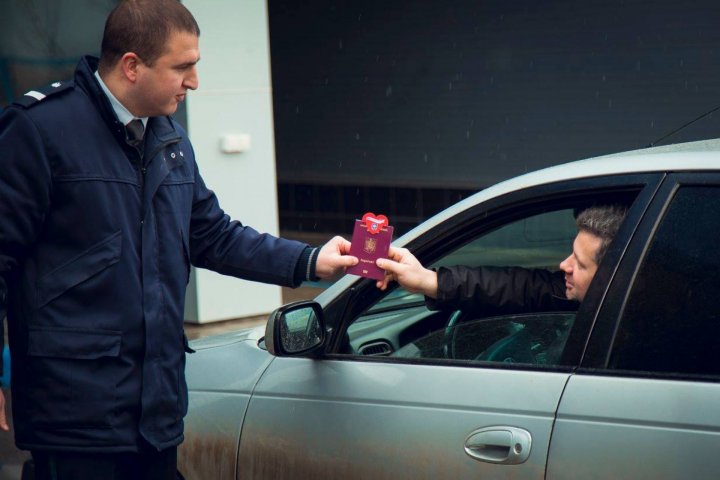 Border guard: Travel with love and delight (Photo)