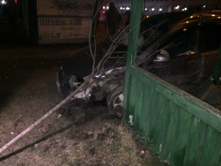 People hospitalized last night after multiple car crashes around the Capital