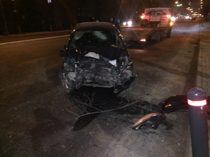 People hospitalized last night after multiple car crashes around the Capital