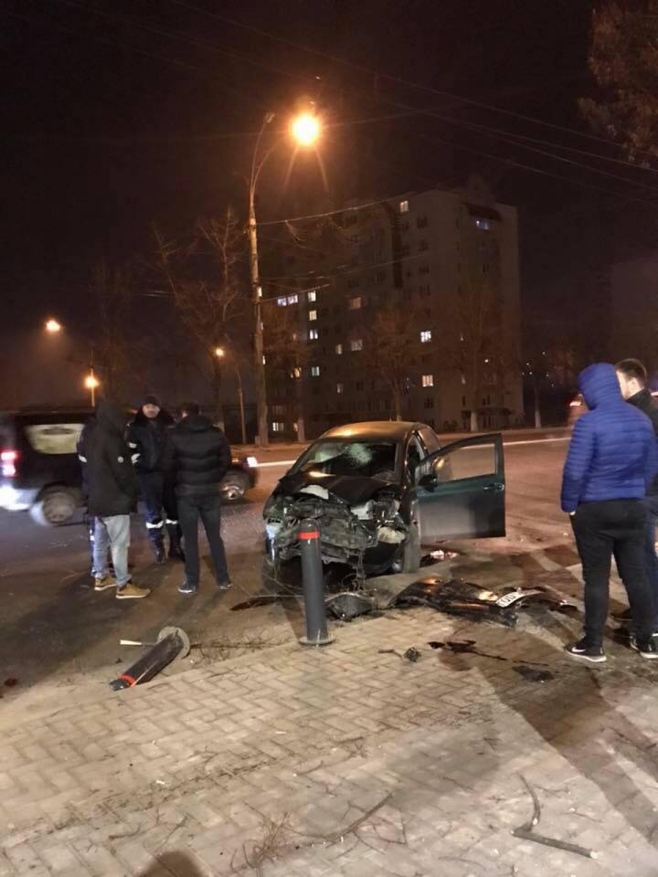 People hospitalized last night after multiple car crashes around the Capital