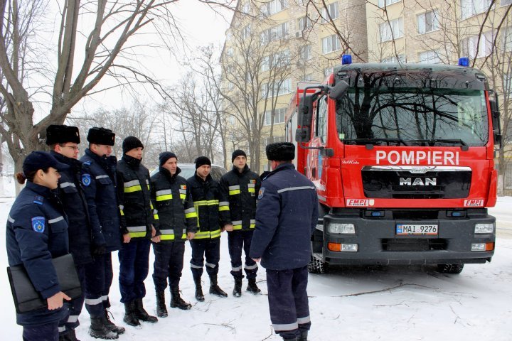 Over 1 500 smoke detectors installed in people's houses