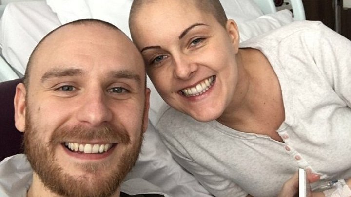 Woman, 33, diagnosed with cancer organised her entire wedding while inside an isolation unit for six weeks