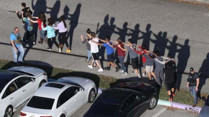 Mass shooting in a High School from Florida. At least 17 dead