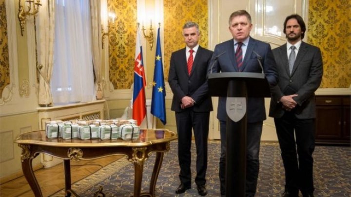 Slovak PM offered 1 mln euro for anyone with information leading to arresting killer of investigative journalist