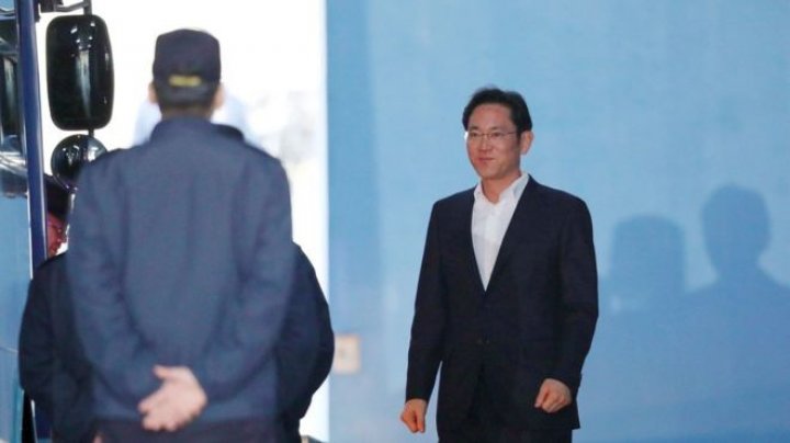 Samsung heir walks free. South Korean Court suspended Lee Jae-yong's prison sentence