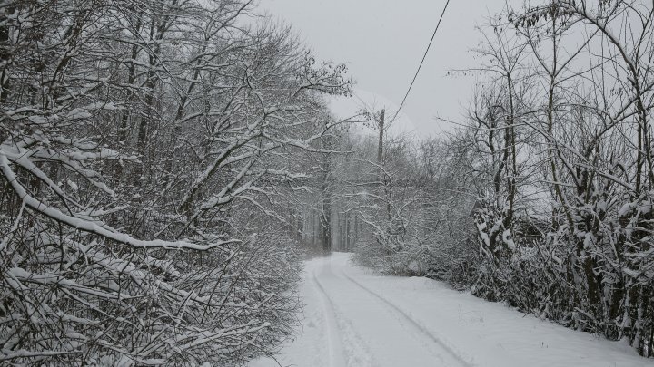 Yellow Warning for snow and sleet issued in Moldova is still avaiable