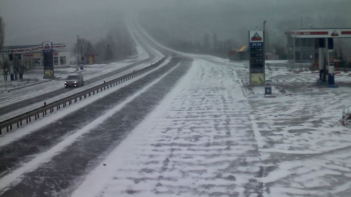 Winter storm in Moldova. State of National Roads