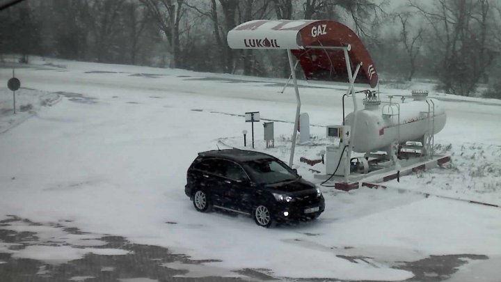 Winter storm in Moldova. State of National Roads