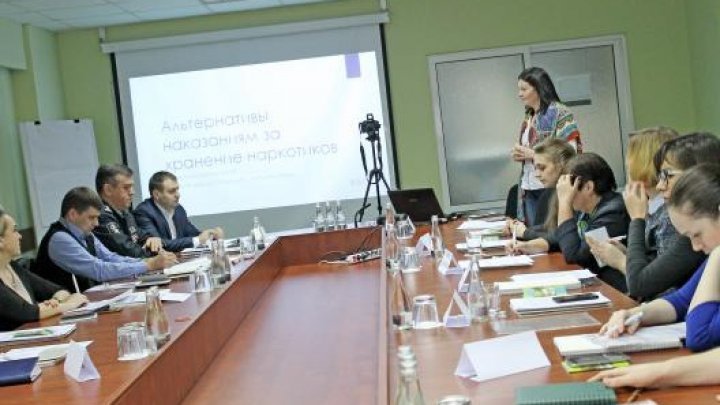 Webinar for contemporary approaches to anti-drug policy unfolds in Chisinau