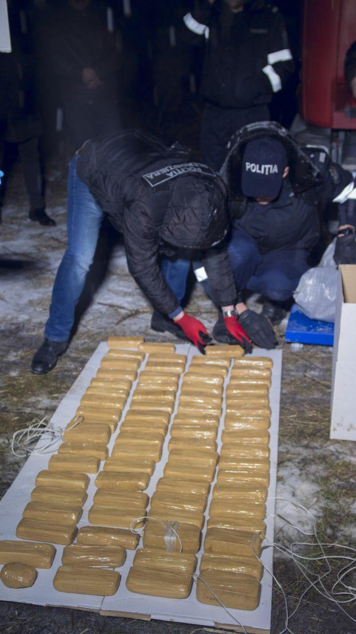 84 kg of heroin discovered in trucks transporting vegetables to EU through Republic of Moldova