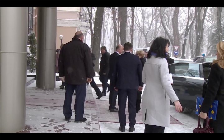 Prime Minister of Romania, Viorica Dăncilă arrived in Chisinau. Official was met by Prime Minister Pavel Filip