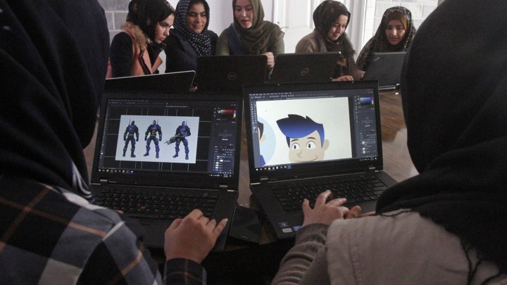 Group of women become Afghanistan's first female coders