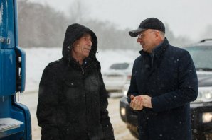 Pavel Filip monitors situation from country. Official went to verify how does snow removal process take place