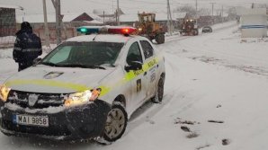 Law enforcement warn that heavy snow is falling in Central and Southern Moldova