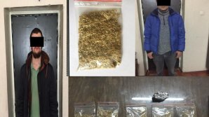 Two young men found with drugs by police in the middle of the street