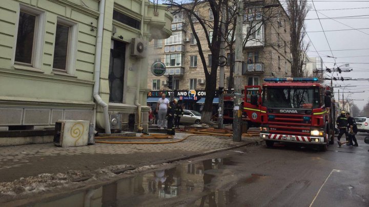 Blaze broke out in a restaurant on Bucureşti st. of Capital 