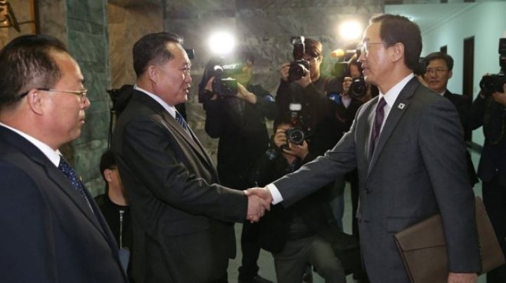 Date established for summit between leaders of North and South Korea