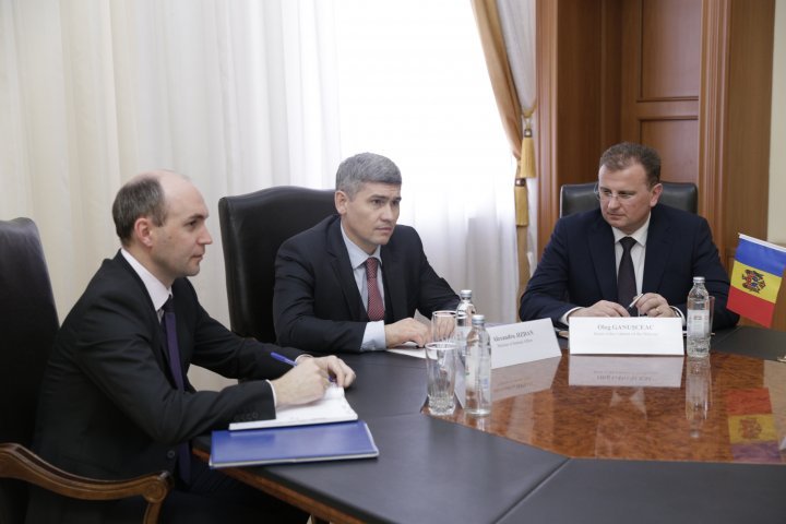 Development possibilities of relationship between MAI and Slovakia Republic discussed in Chisinau