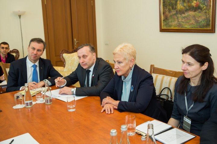 Deputy Prime Minister, Iurie Leanca met today with Parliament of Poland and Seimas delegations