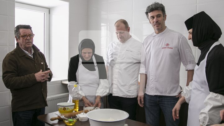 Three French Chefs took cooking classes from the nuns living in Frumoasa Monastery (Photo/Video)