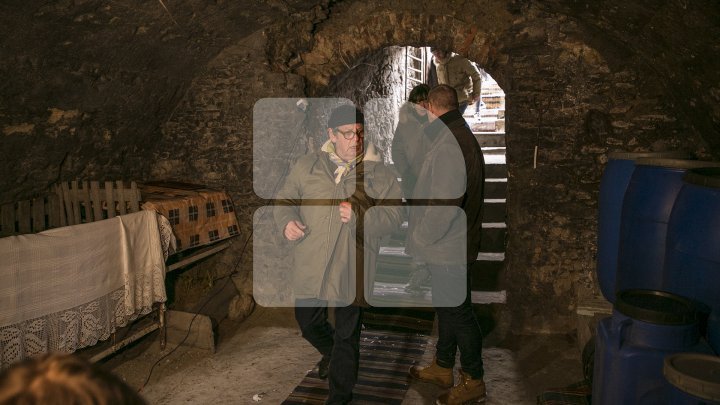 Three French Chefs took cooking classes from the nuns living in Frumoasa Monastery (Photo/Video)