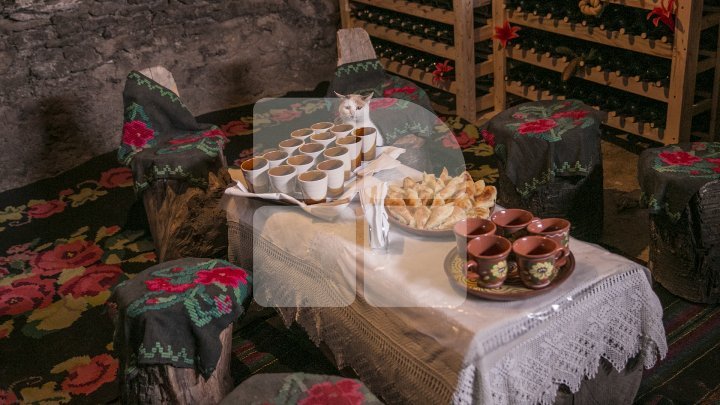 Three French Chefs took cooking classes from the nuns living in Frumoasa Monastery (Photo/Video)