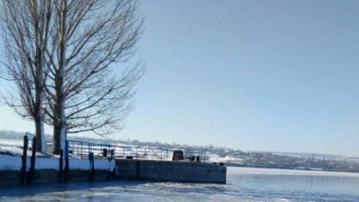 Cosăuți crossing point temporarily closed 