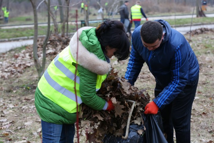 Extensive clean-up. Chisinau face has been changed enormously 