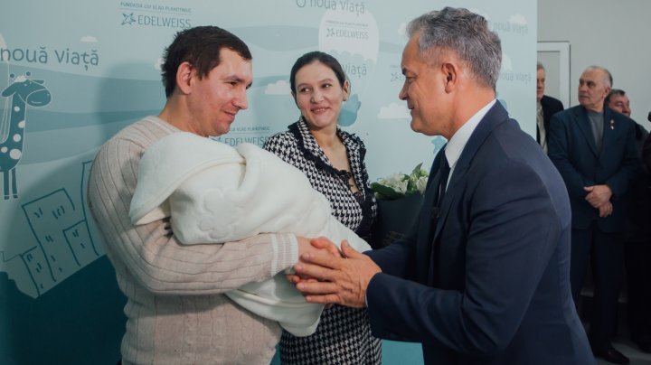 Vlad Plahotniuc extended "A new life" campaign. 24 maternity wards from country will benefit of the campaign