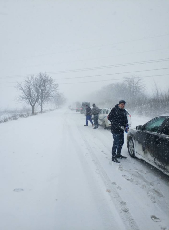 Winter is raging in Moldova. Trucks were banned from certain roads