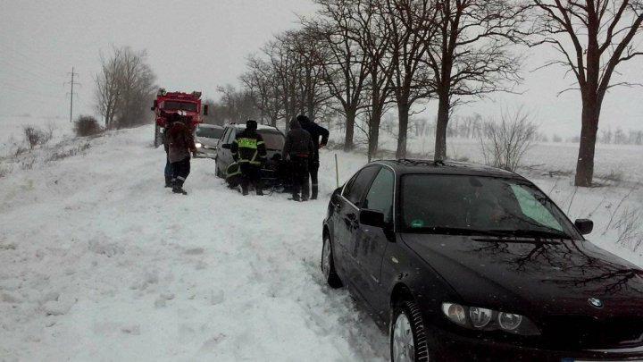 Rescuers on duty! 11 vehicles required help over the past 24 hours