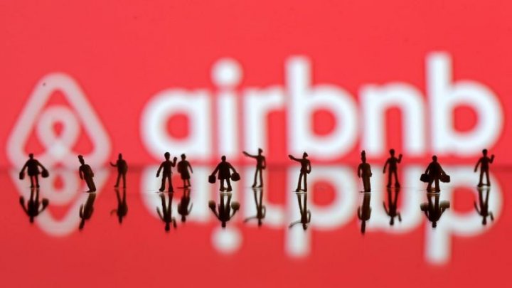 Airbnb to share guest information with Chinese authorities 